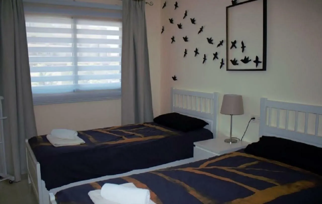 La Perla Beach Apt With Pool El Medano  El Medano (Tenerife)
